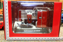 Load image into Gallery viewer, AT3200500 AT COLLECTIONS 1:32 Scale Lely Astronaut A5 Milking Robot 2024 Version