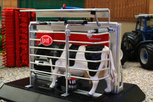 Load image into Gallery viewer, AT3200500 AT COLLECTIONS 1:32 Scale Lely Astronaut A5 Milking Robot 2024 Version