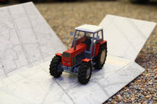 Load image into Gallery viewer, ATT312036 ARTITEC 1:120 Scale Ursus 1204 4WD Tractor