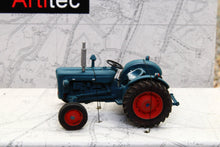 Load image into Gallery viewer, ATT387278 ARTITEC 1:87 Scale Fordson Dexta Tractor