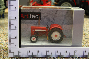 ATT387583 ARTITEC 1:87 Scale McCormick International 624 2WD Tractor
