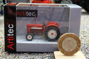 ATT387583 ARTITEC 1:87 Scale McCormick International 624 2WD Tractor