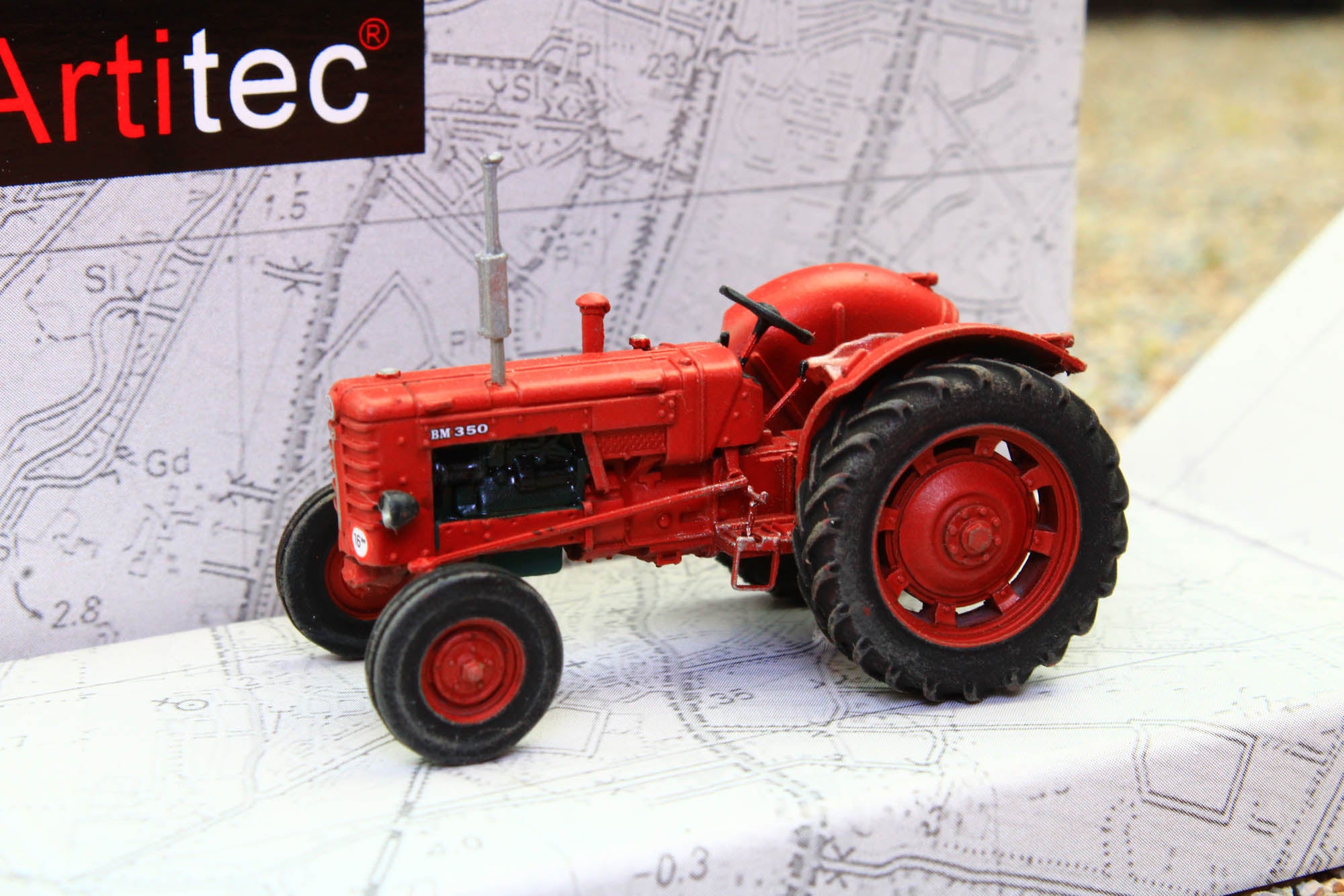 ARTITEC tracteur VOLVO BM350 - Trains Ouest ARTITEC tracteur VOLVO BM350 - Trains Ouest