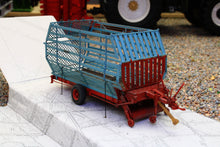 Load image into Gallery viewer, ATT387637 Artitec 1:87 Scale Mengele LW30 Sel Loading Forage Wagon