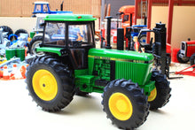 Load image into Gallery viewer, Abused Britains JD 4450 ABUSED MODEL!