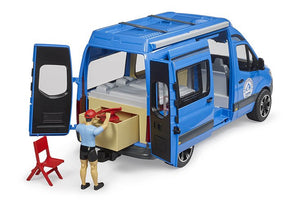 B02684 Bruder Mercedes Benz Sprinter Camper with Driver