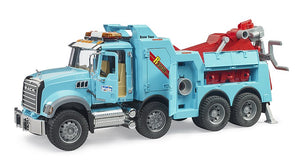 B02831 Bruder MACK Granite recovery and towing truck with Light+Sound module