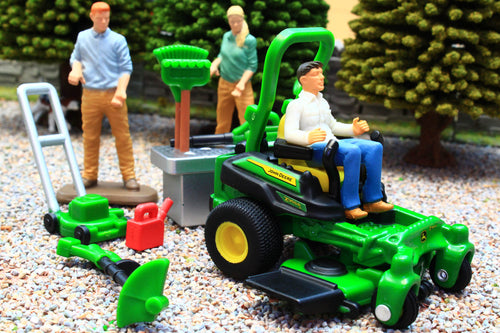 43386 Britains 1:32 Scale John Deere Garden Playset with Figures & Tools