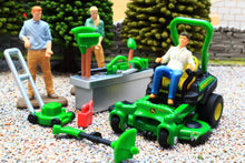 Load image into Gallery viewer, 43386 Britains 1:32 Scale John Deere Garden Playset with Figures &amp; Tools