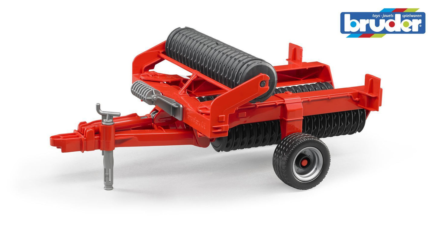 B02226 BRUDER CAMBRIDGE ROLLER – Brushwood Toys - Main Image