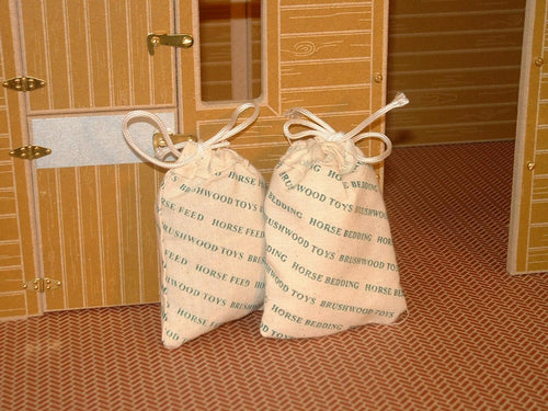 BT1205 Bag of Horse Feed and Horse Bedding