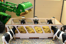 Load image into Gallery viewer, BT3090 Brushwood Rectangular Yard Feeder