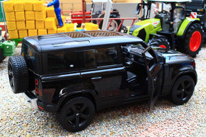 BUR21101K BURAGO 1:24 Scale Land Rover Defender 110 in Black