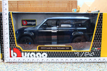 Load image into Gallery viewer, BUR21101K BURAGO 1:24 Scale Land Rover Defender 110 in Black