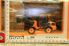 Load image into Gallery viewer, BUR32090 BURAGO 1:50 Scale Volvo L25 Loader with Forks