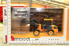 Load image into Gallery viewer, BUR32091 BURAGO 1:50 Scale Volvo L25 Loader with Bucket