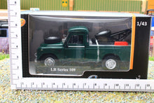 Load image into Gallery viewer, CAR454041 Cararama 1:43 Scale Land Rover Series III Pickup Tow Truck