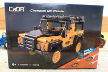 Load image into Gallery viewer, CDAC52028W Cadfi Land Rover Defender Off Roader with Pull Back Action Brick Builder Kit (389pcs)