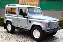 Load image into Gallery viewer, CMJDC124DEG CMJ 1:24 Scale Land Rover Defender 90 in Grey