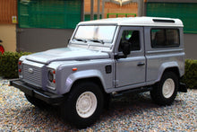 Load image into Gallery viewer, CMJDC124DEG CMJ 1:24 Scale Land Rover Defender 90 in Grey