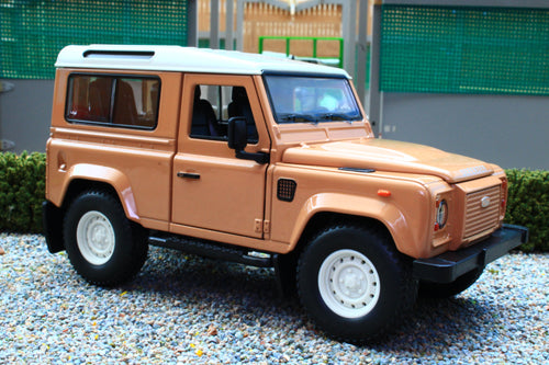 CMJDC124DET CMJ 1:24 Scale Land Rover Defender 90 in Tan