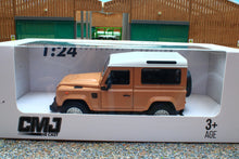 Load image into Gallery viewer, CMJDC124DET CMJ 1:24 Scale Land Rover Defender 90 in Tan