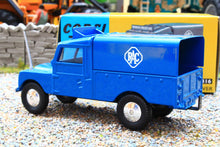 Load image into Gallery viewer, CORCD54321069 Corgi 1:42 Scale Land Rover RAC Radio Rescue