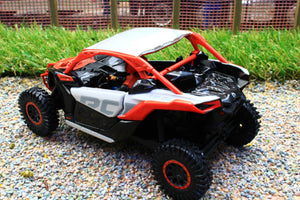 DCM60002 Diecastmasters 1:32 Scale CAN-AM Maverick X3 X RS Turbo RR All terrain 4x4 vehicle