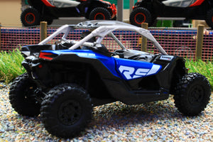 DCM60005 Diecastmasters 1:32 Scale CAN-AM Maverick X3 X RS Turbo RR All terrain 4x4 vehicle in Black and Blue
