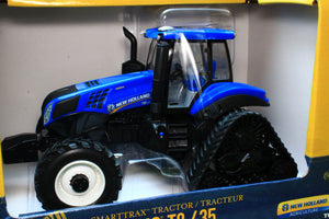 ERT13944 Ertl 132 Scale New Holland T8.435 Genesis SmartTrax Tractor