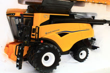 Load image into Gallery viewer, ERT13973 Ertl 1:32 Scale New Holland CR9 90 Combine Harvester with Front Duals and Two Headers