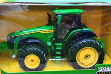 Load image into Gallery viewer, ERT45706 Ertl 1:32 Scale John Deere 8R 410 Prestige 4WD Tractor with row crop duals front and back