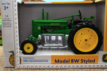 Load image into Gallery viewer, ERT45825 Ertl 1:16 Scale John Deere Model B Wide Front 2WD Tractor