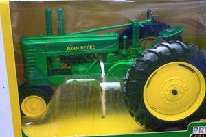 ERT45850 Ertl 1:16 Scale Prestige John Deere Early Styled A 2wd Tractor