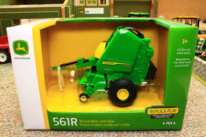 ERT45901 Ertl 1:32 Scale John Deere 561R Round Baler with bale