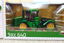 Load image into Gallery viewer, ERT45964 ERTL 1:32 Scale John Deere 9RX 640 Prestige Collection Model