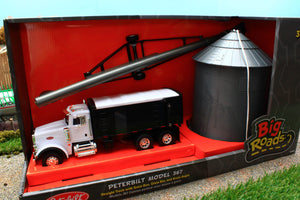 ERT46501 Ertl 1:32 Scale Peterbilt 367 Harvesting Set includes lorry auger and silo