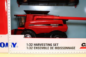 ERT47357 Ertl 1:32 Scale Case IH Harvesting set AFS 8230 Combine Harvester with Magnum 380 Tractor and Grain Cart