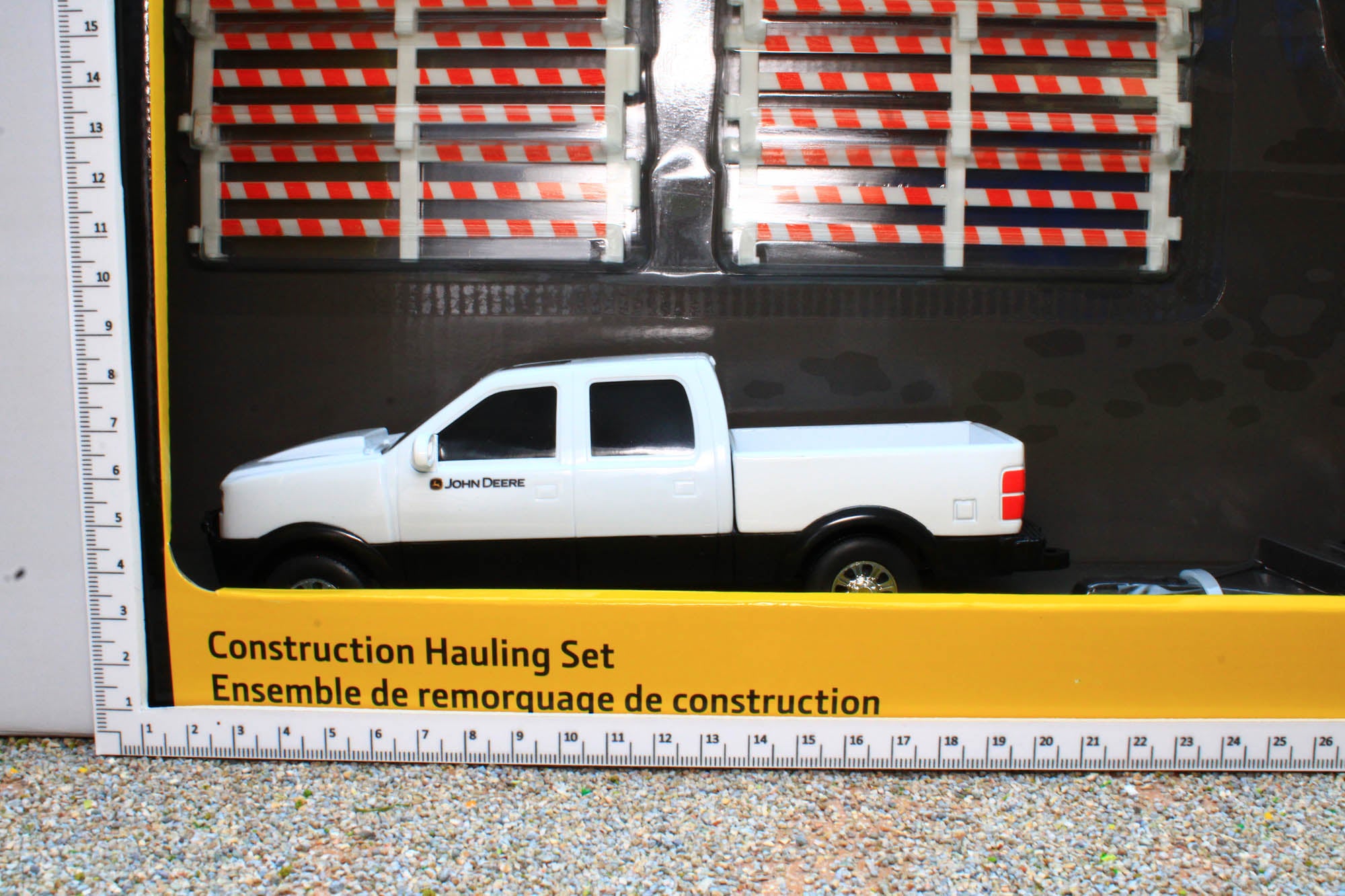 Ertk Mini ERT47436 Ertl 1:32 scale John Deere 4x4 Pick up with skid steer mini d ...