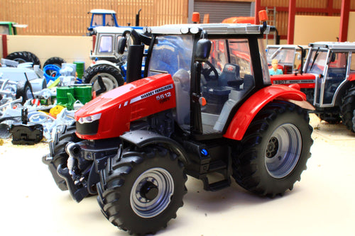 EX-DISPLAY Britains 1:32 Scale Massey Ferguson 5612 4WD Tractor