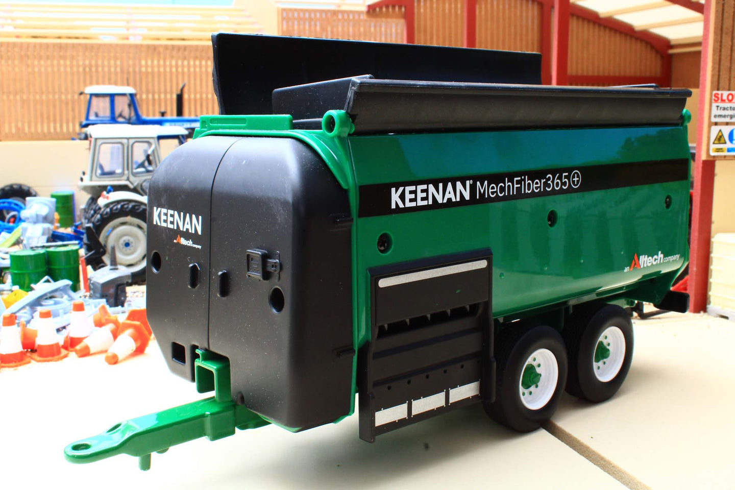 Faulty 43359 Britains Keenan MechFiber 365 Diet Feeder Wagon FAULTY - MIXER WILL NOT SPIN