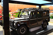 Load image into Gallery viewer, GTS968 GT SPIRIT 1:18 Scale Land Rover Defender 110 SW Adventure Edition 2016 in Corris Grey