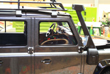 Load image into Gallery viewer, GTS968 GT SPIRIT 1:18 Scale Land Rover Defender 110 SW Adventure Edition 2016 in Corris Grey