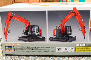 HAS66109 Hasgawa 1:35 Scale Hitcahi Excavator Zaxis 135Us with Hydraulic Breaker Kit