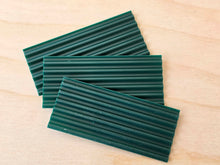 Load image into Gallery viewer, JL23257 Juweela 1:32/1:35 Scale Corrugated Iron Sheeting - Fibre Cement Dark Green (30pcs)