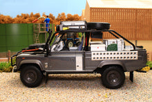 Load image into Gallery viewer, KYOR08903TR KYOSHO 118 Scale LAND ROVER DEFENDER TOMB RAIDER EDITION 2001