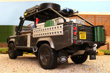 Load image into Gallery viewer, KYOR08903TR KYOSHO 118 Scale LAND ROVER DEFENDER TOMB RAIDER EDITION 2001