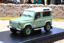 Load image into Gallery viewer, LCD64016G LCD Models 1:64 Scale Land Rover Defender 90 V8 in Glasmir Green