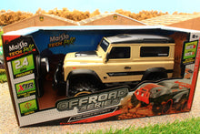 Load image into Gallery viewer, MAI82705C Maisto 1:16th Scale Radio Controlled Land Rover Defender