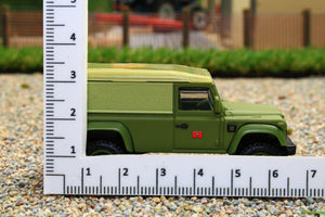 MATHNW46 Hotwheels 1:87 Scale Land Rover Defender 110